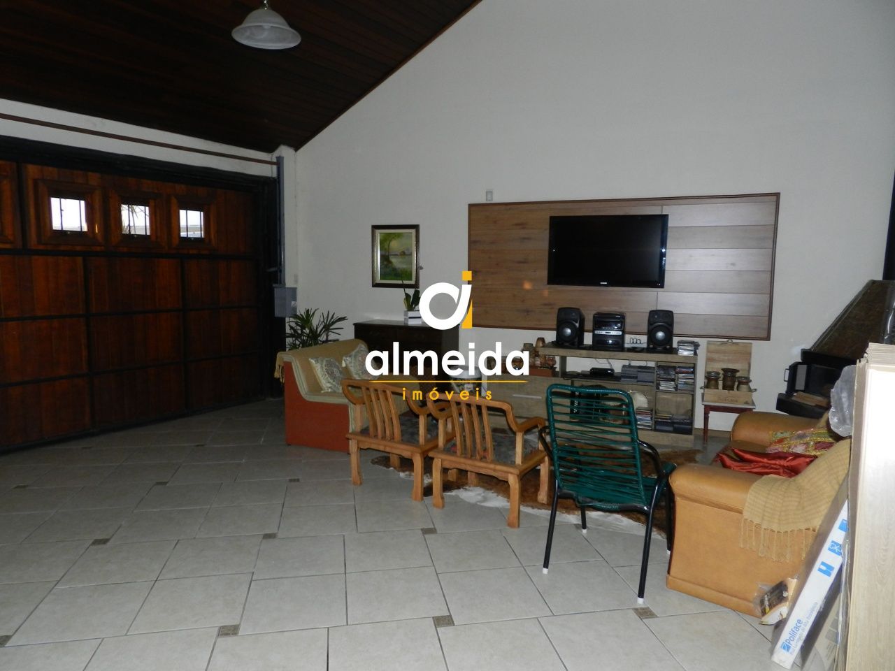 Casa à venda com 4 quartos, 309m² - Foto 13