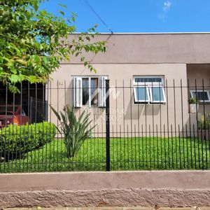 Casa com 102m² e 2 dormitórios no bairro Moinhos em Lajeado para Comprar