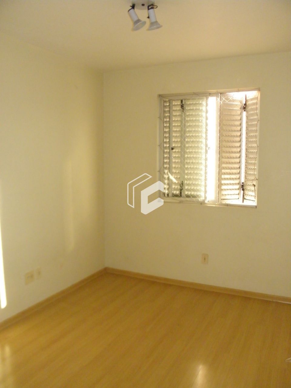 Apartamento à venda com 3 quartos, 76m² - Foto 9