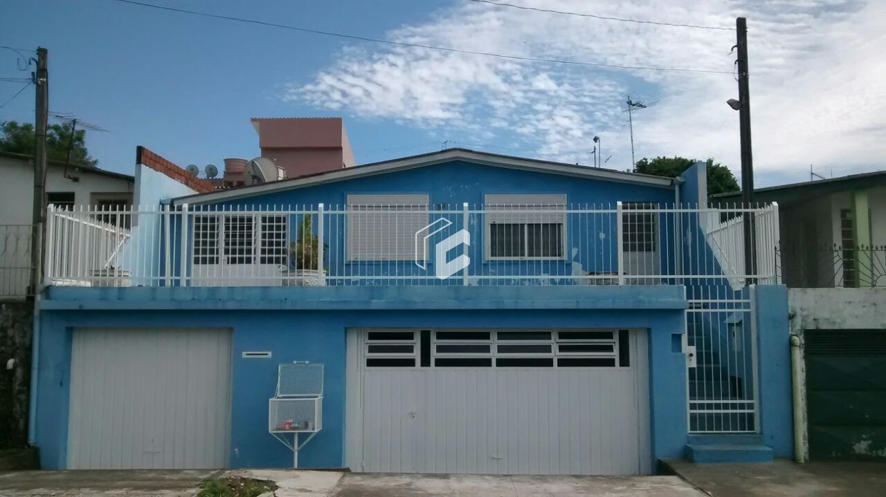 Casa à venda com 3 quartos, 200m² - Foto 9