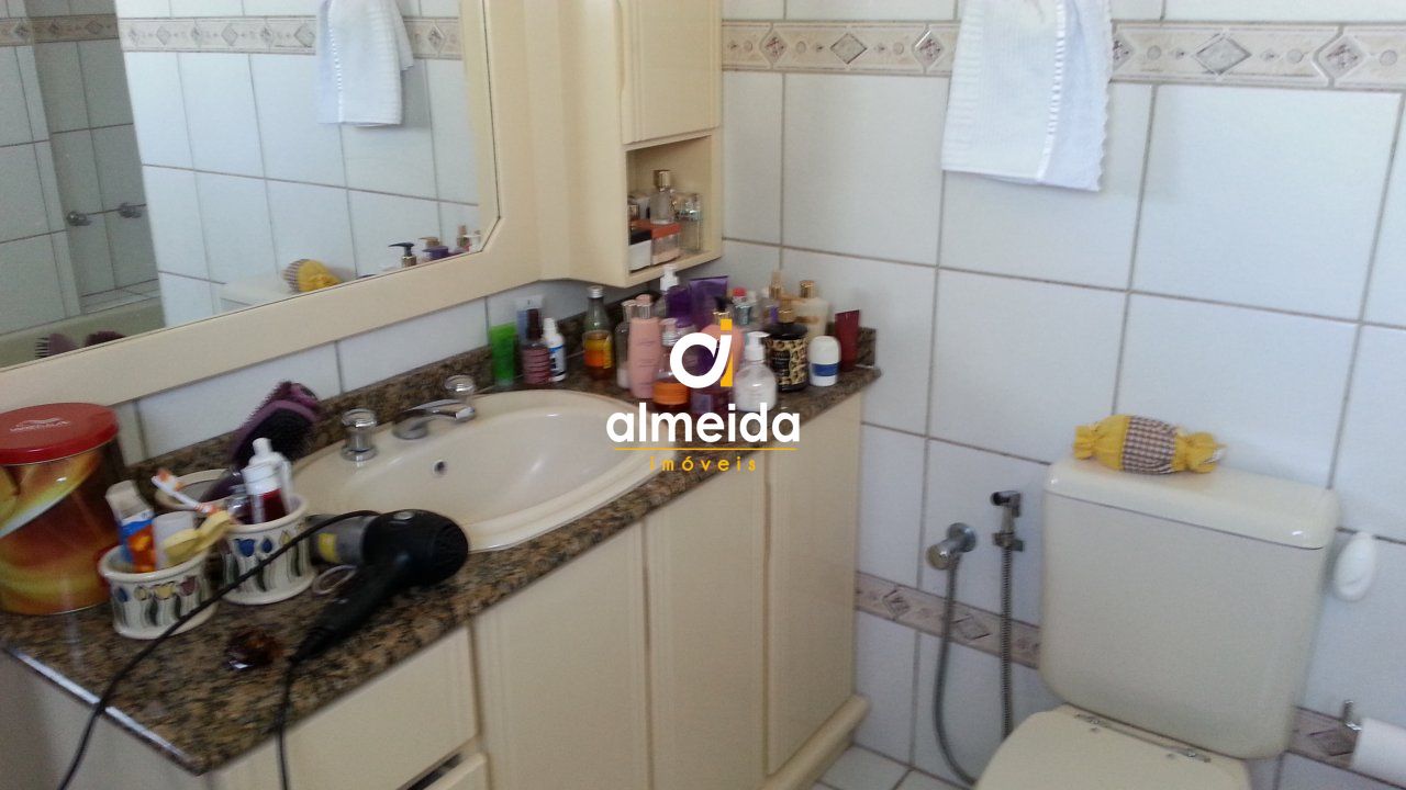 Apartamento à venda com 3 quartos, 220m² - Foto 13