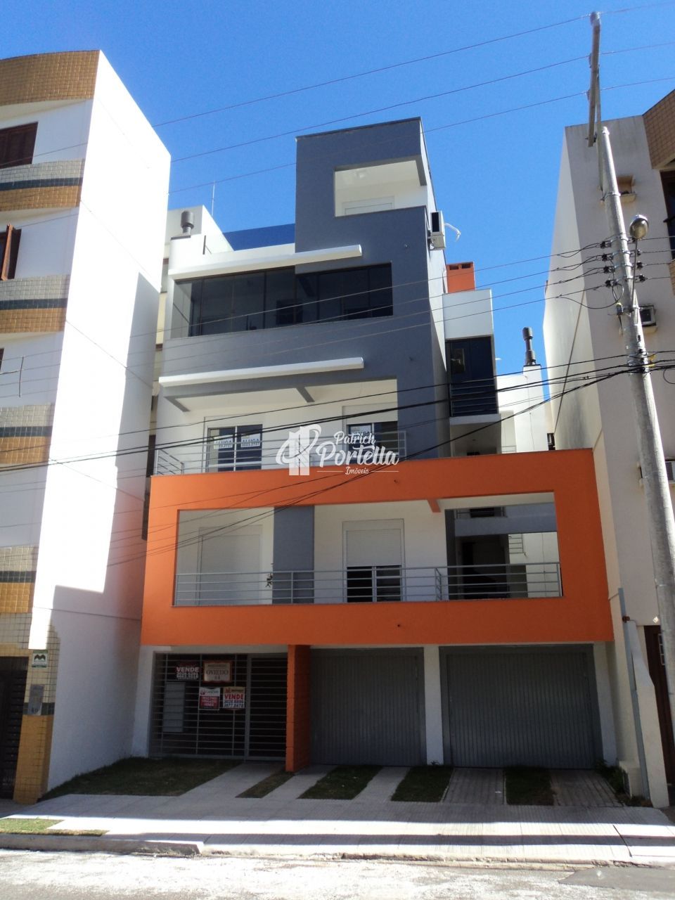 Apartamento à venda com 2 quartos, 60m² - Foto 1