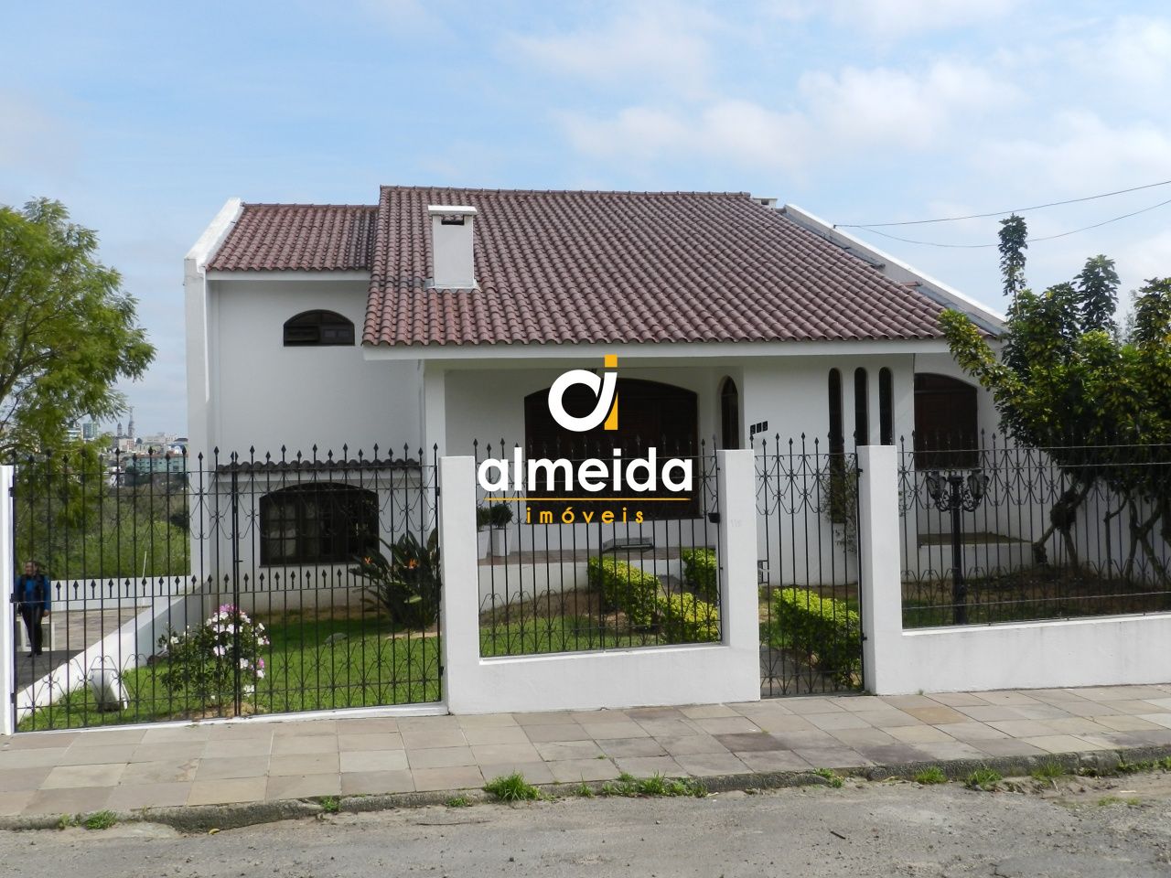 Casa para alugar  no Presidente Joo Goulart - Santa Maria, RS. Imveis