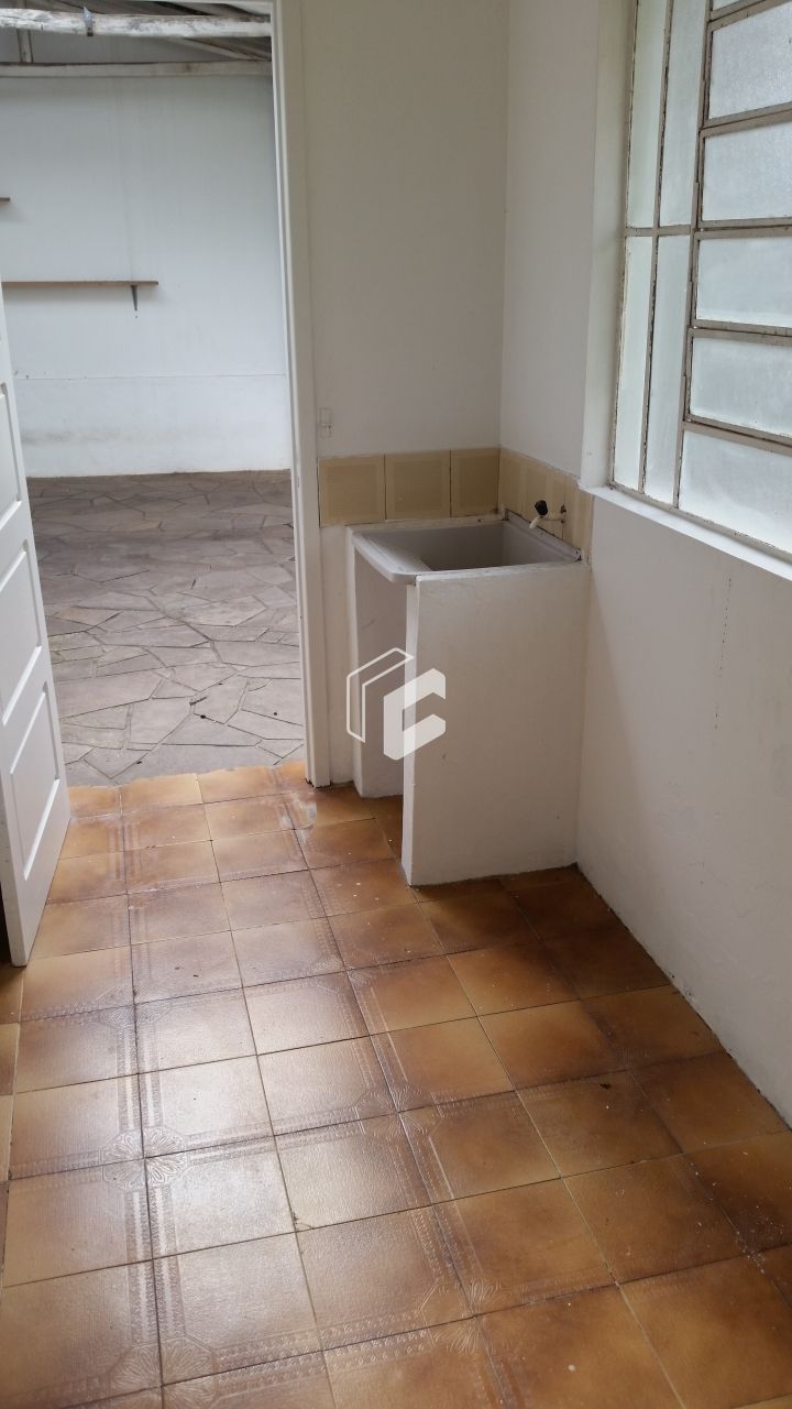 Casa à venda com 3 quartos, 200m² - Foto 11