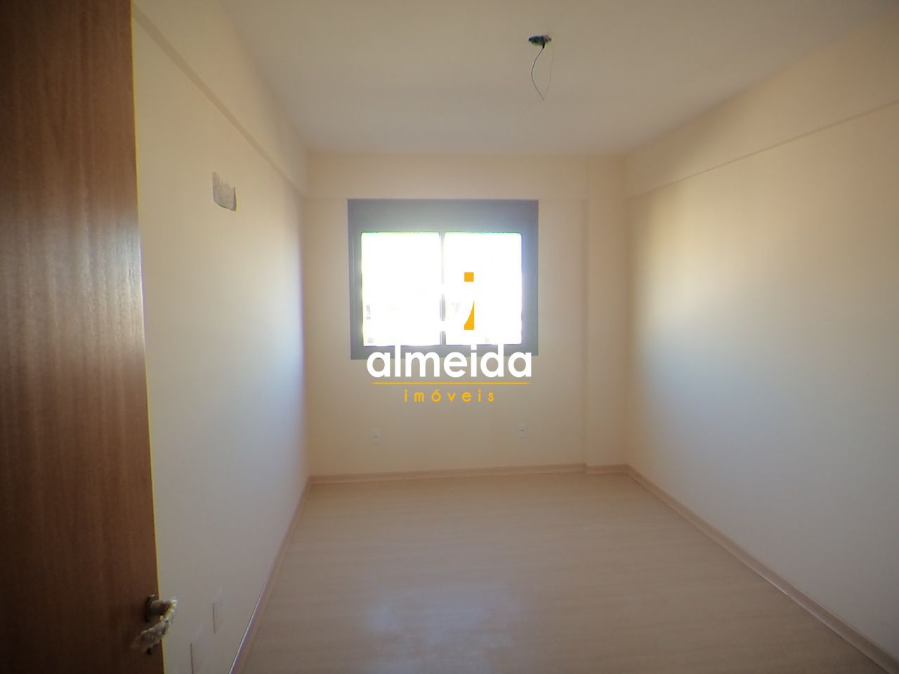 Apartamento à venda com 3 quartos, 114m² - Foto 11