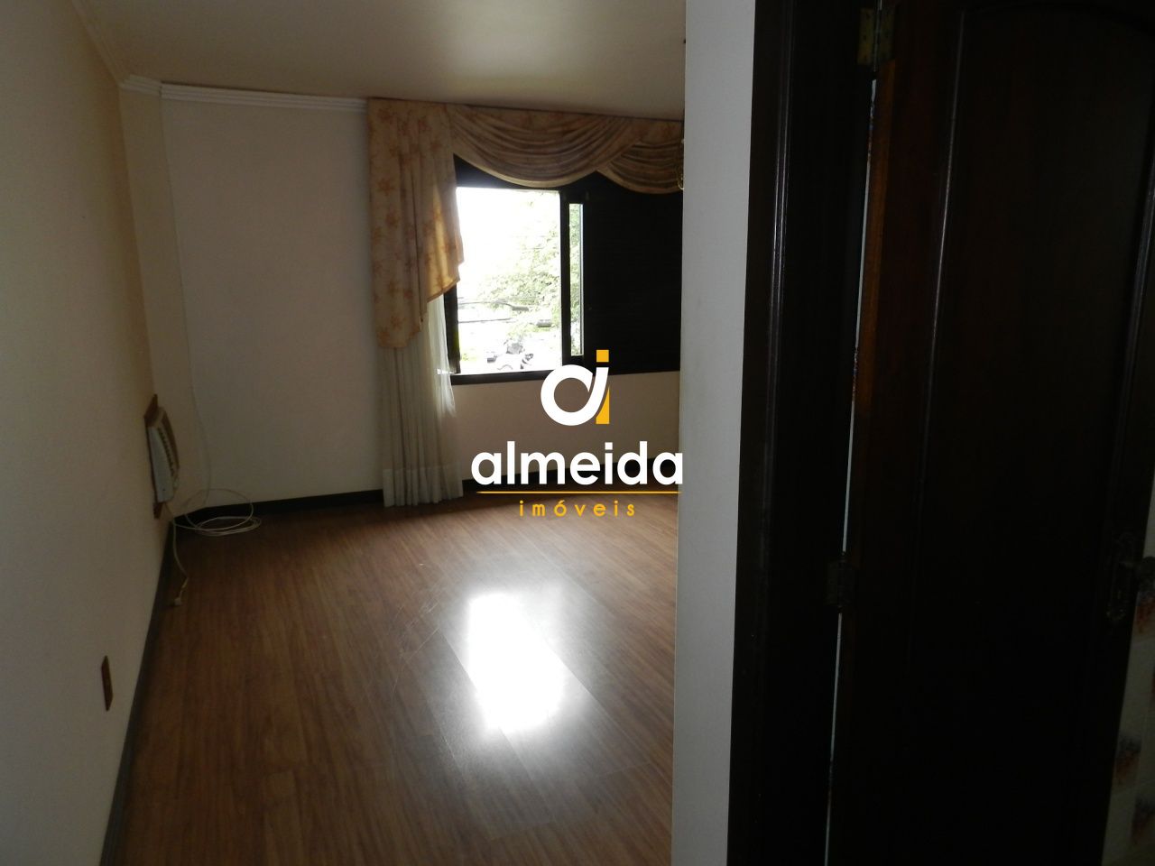 Apartamento à venda com 3 quartos, 270m² - Foto 21