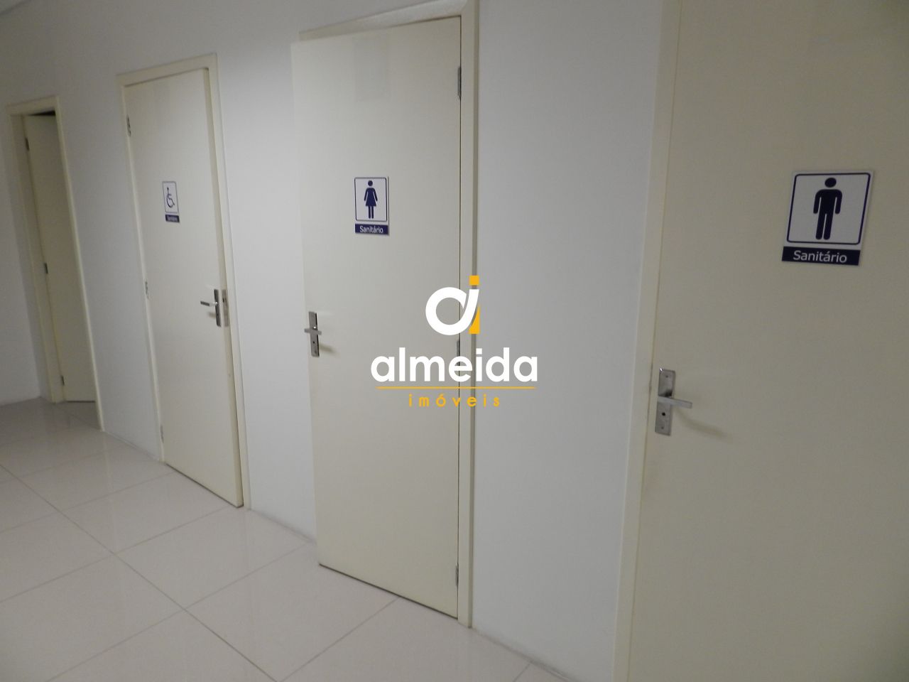 Prédio Inteiro à venda e aluguel com 6 quartos, 750m² - Foto 19