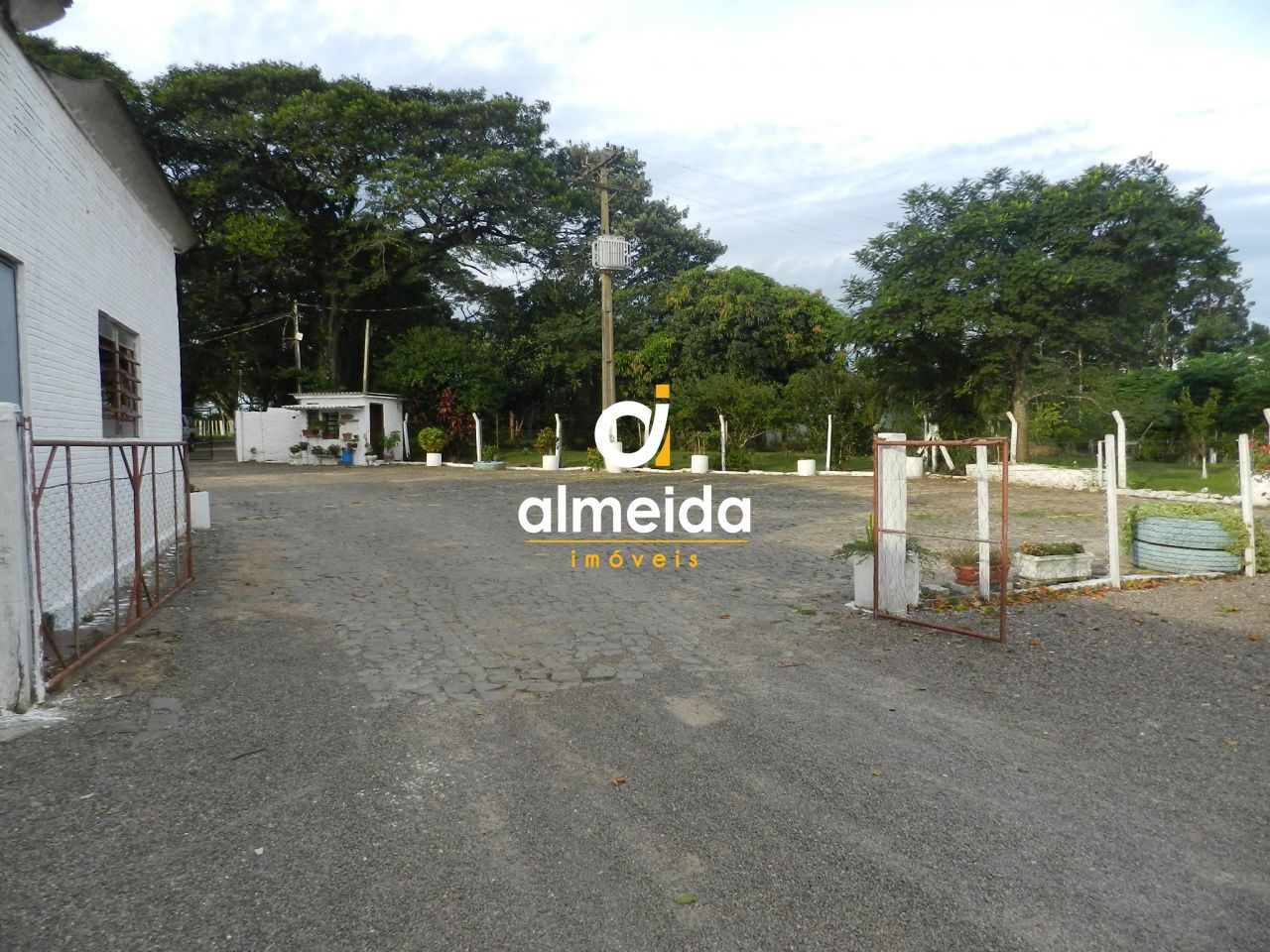 Prédio Inteiro, 140000 m² - Foto 15