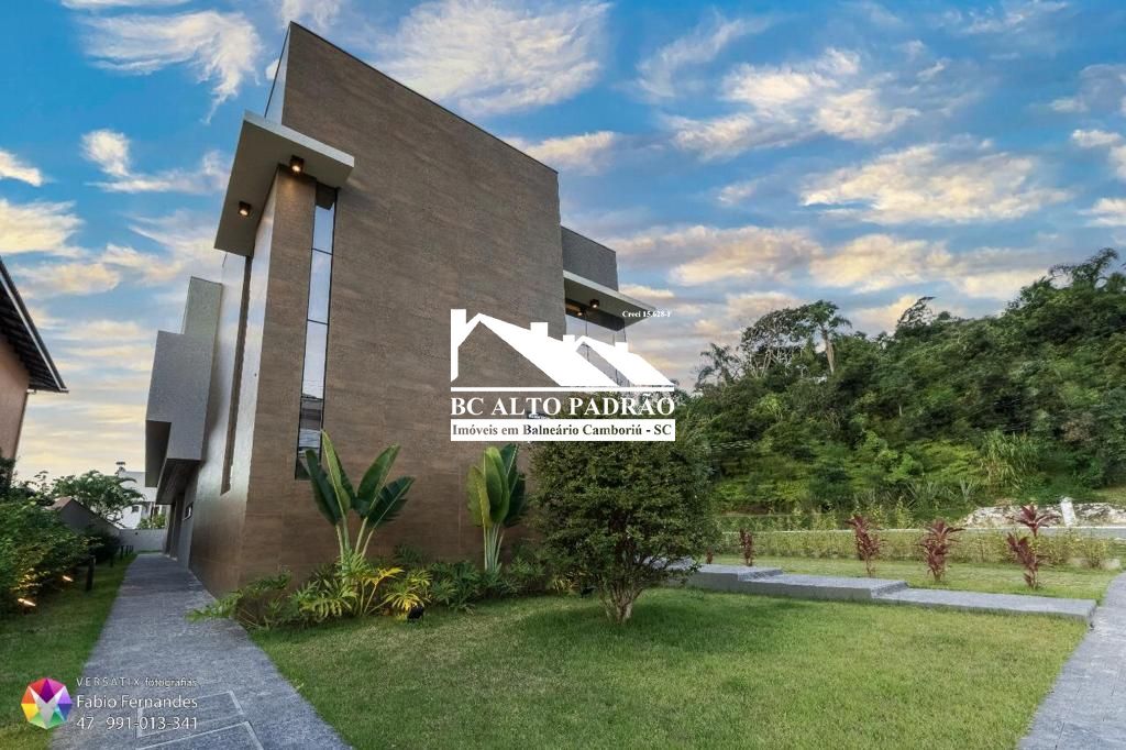 Casa de Condomínio à venda com 4 quartos, 400m² - Foto 23