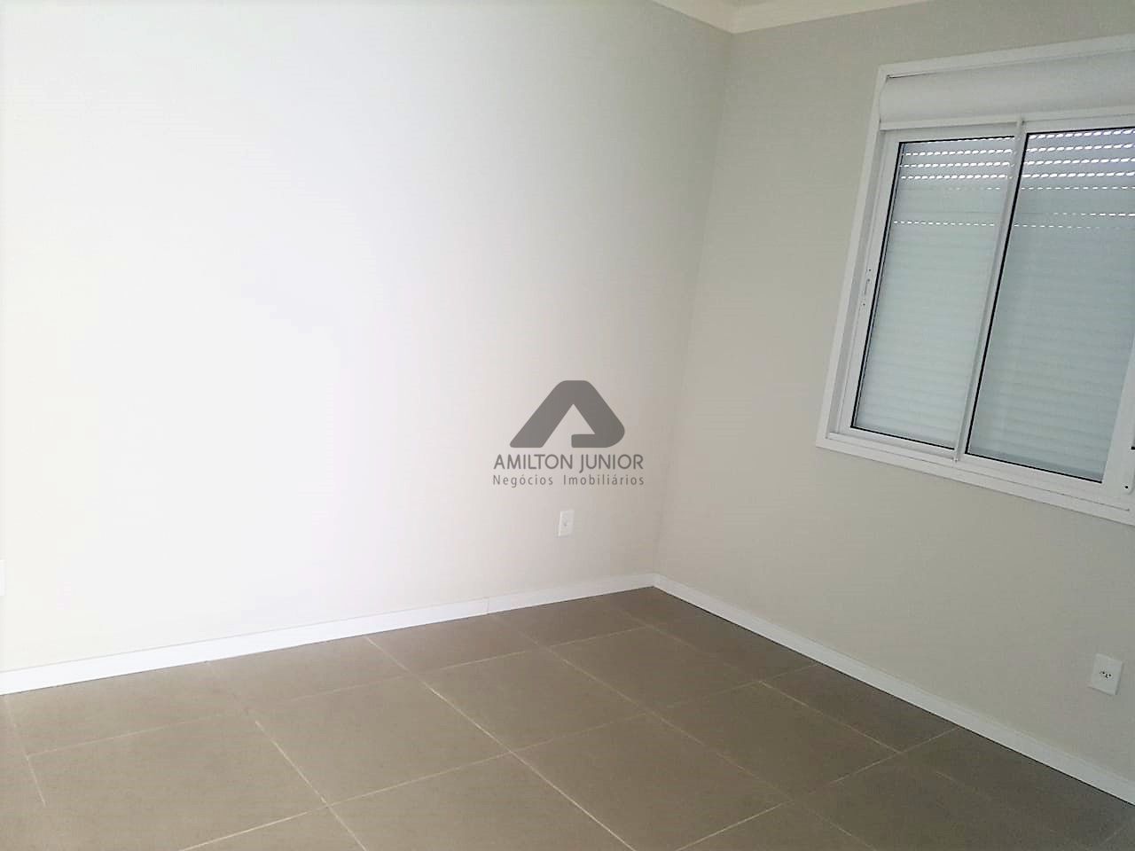 Apartamento à venda com 1 quarto, 45m² - Foto 9