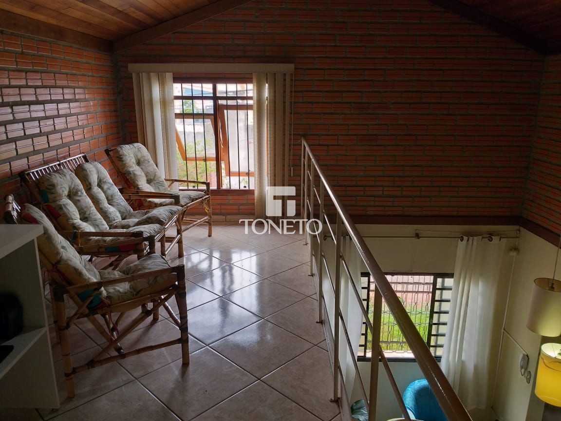 Casa à venda com 4 quartos, 192m² - Foto 14