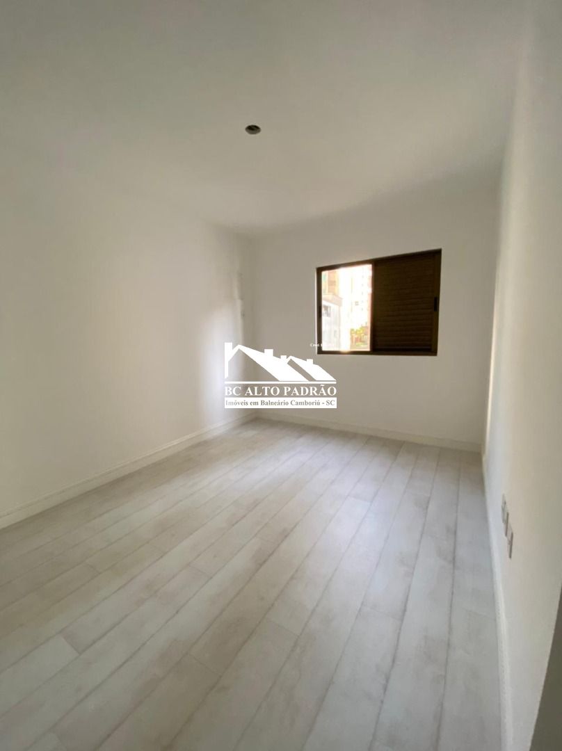 Apartamento à venda com 3 quartos, 110m² - Foto 8