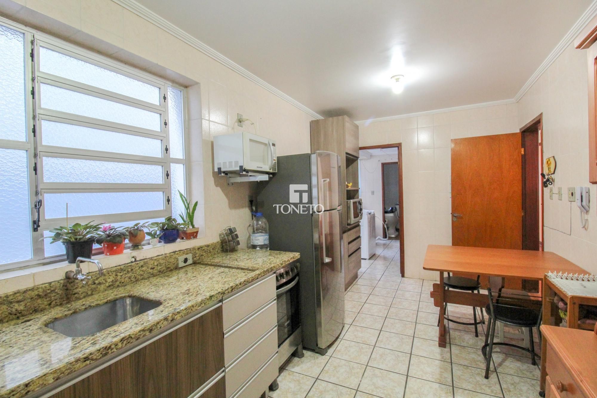 Apartamento à venda com 3 quartos, 181m² - Foto 13