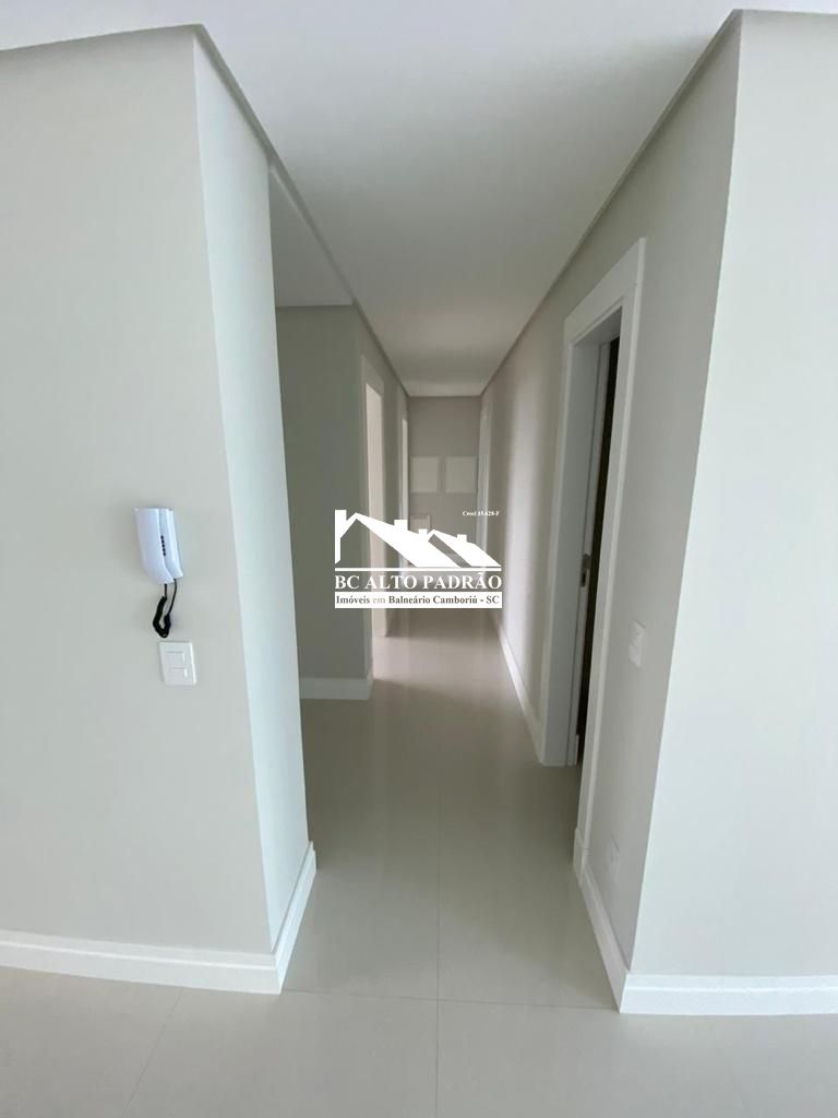 Apartamento à venda com 3 quartos, 139m² - Foto 19