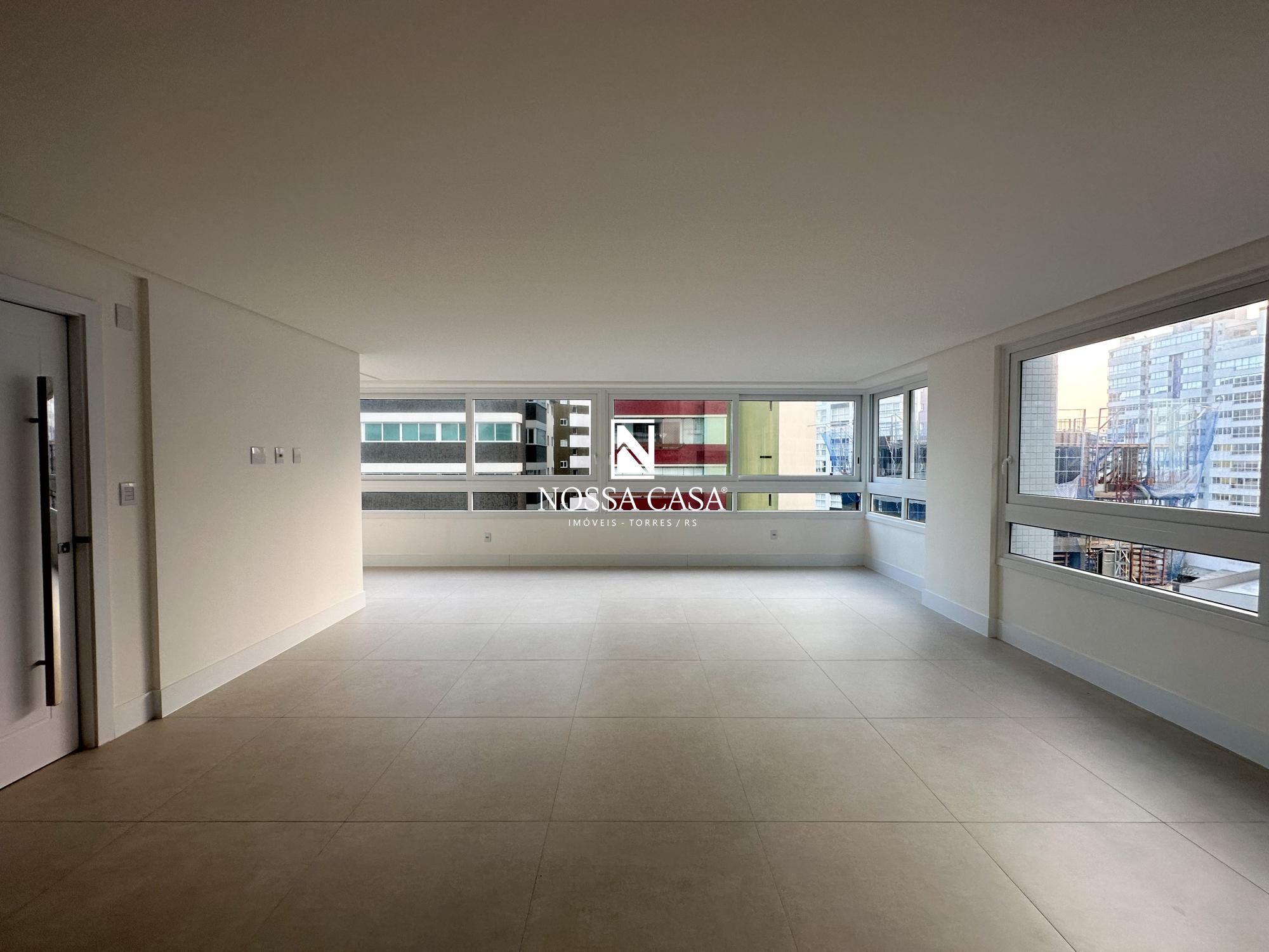 Apartamento à venda com 3 quartos, 129m² - Foto 2