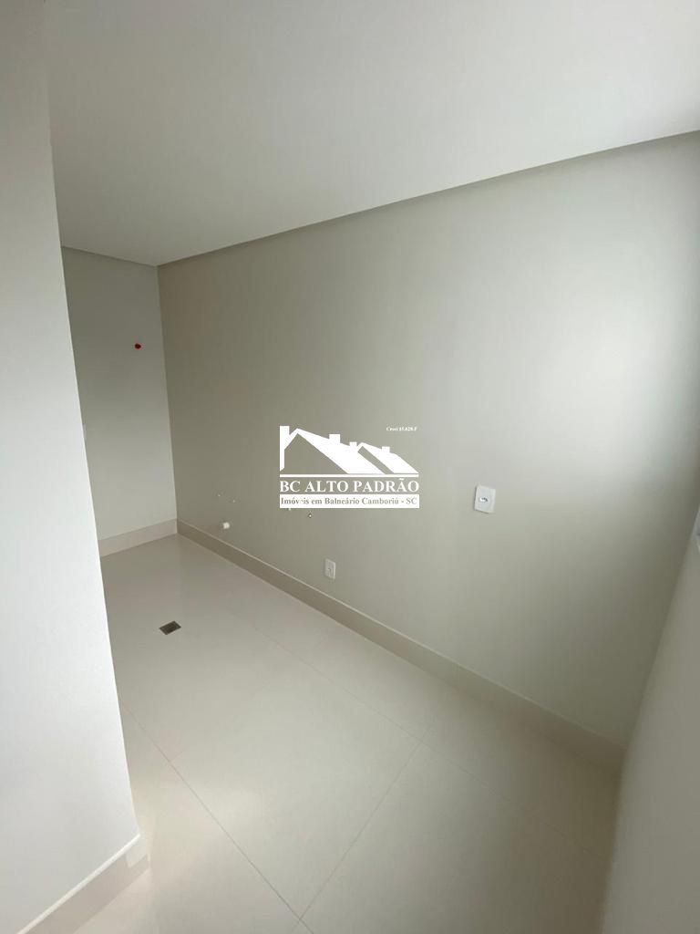 Apartamento à venda com 3 quartos, 139m² - Foto 15