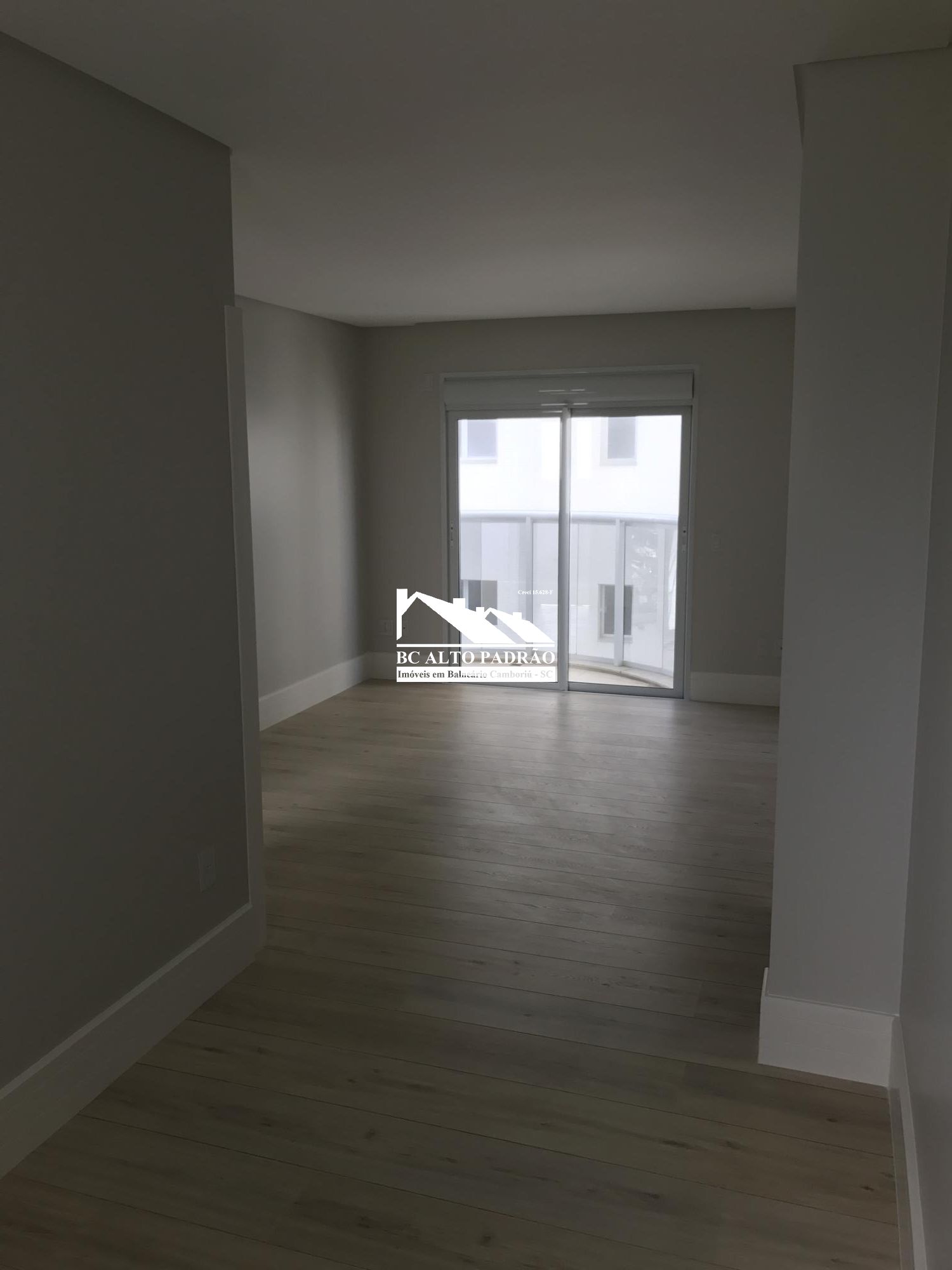 Apartamento à venda com 4 quartos, 237m² - Foto 20