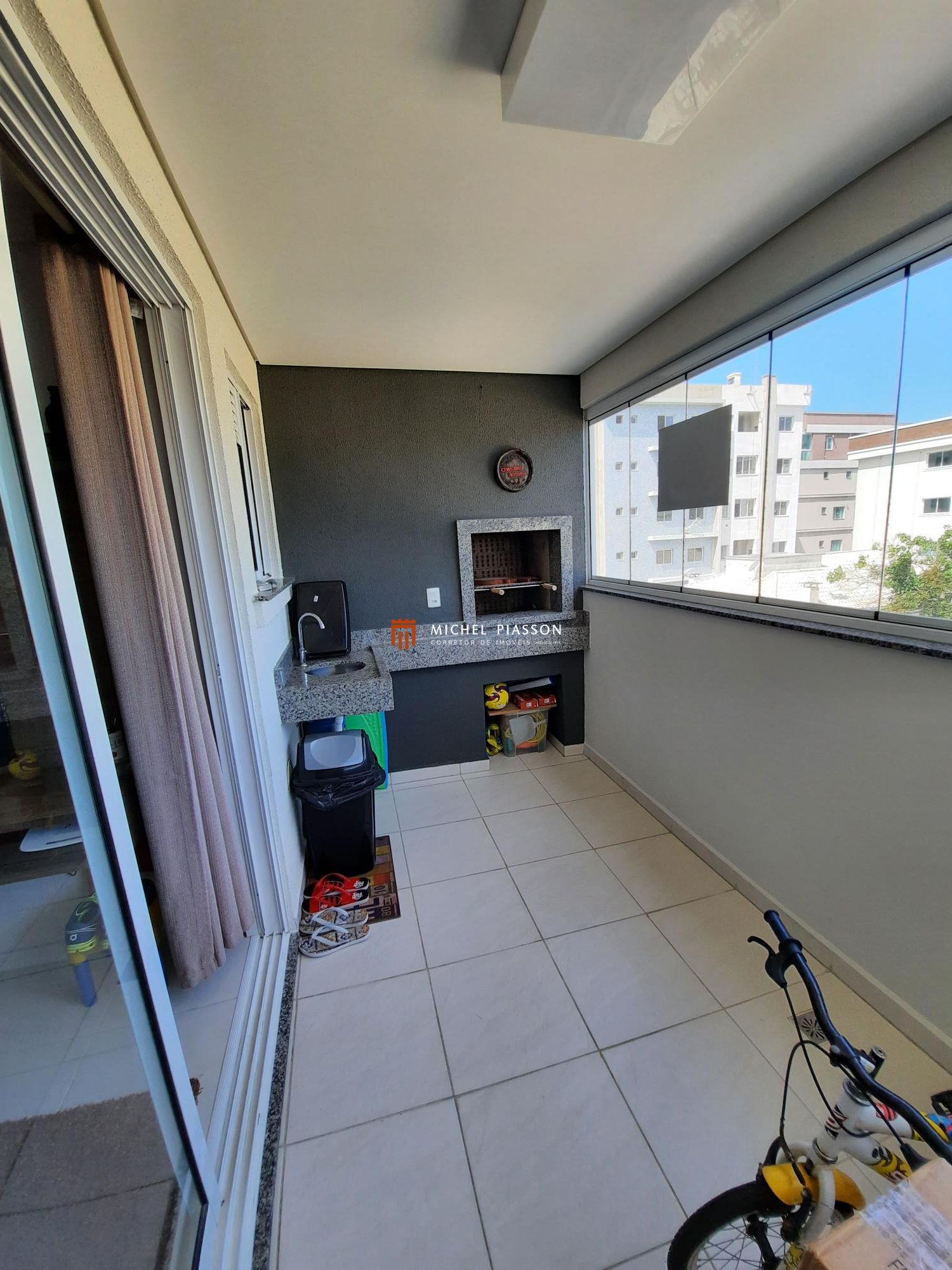 Apartamento à venda com 2 quartos, 67m² - Foto 16