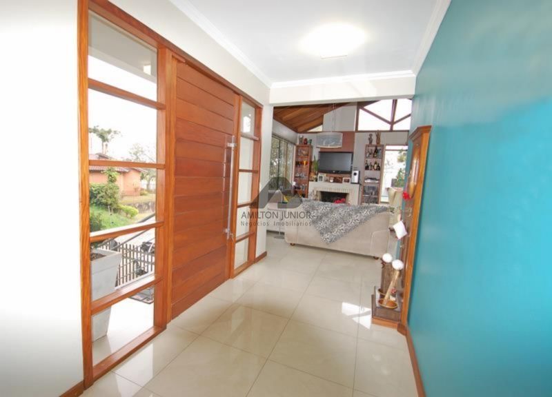 Casa à venda com 4 quartos, 240m² - Foto 13