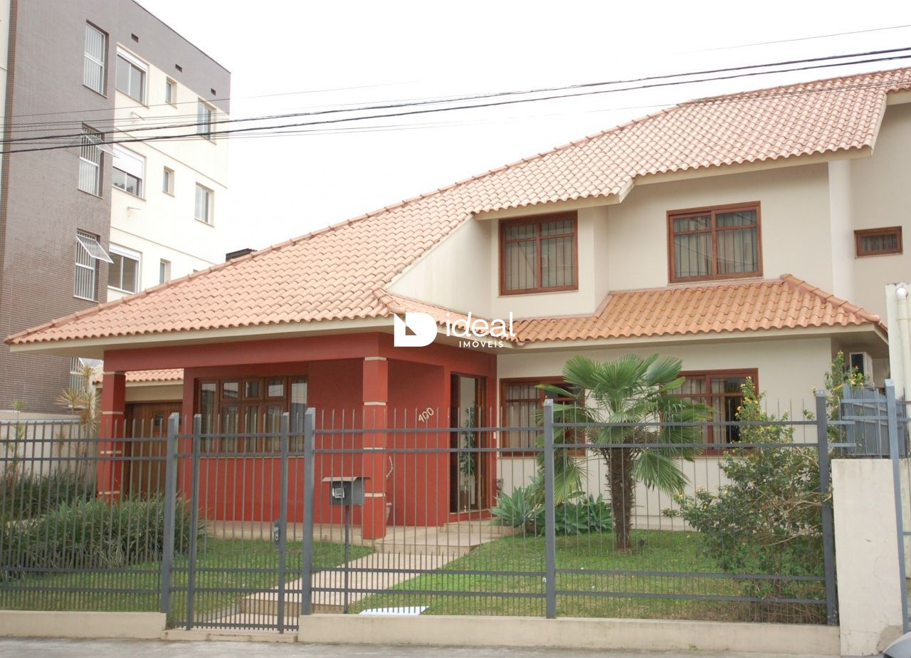 Casa de 5 quartos, 309m² no bairro Nossa Senhora do Rosário, em Santa Maria | Eu Corretor