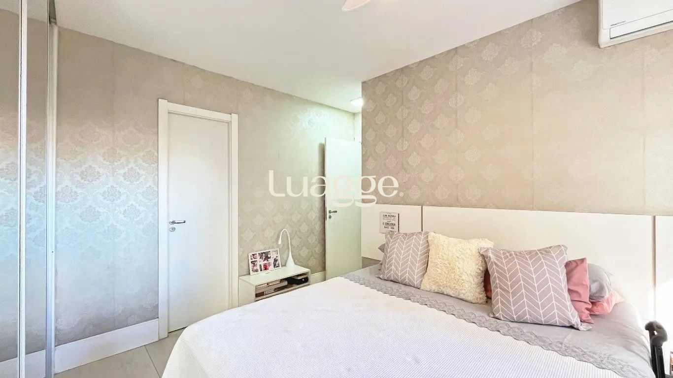 Apartamento à venda com 3 quartos, 76m² - Foto 22