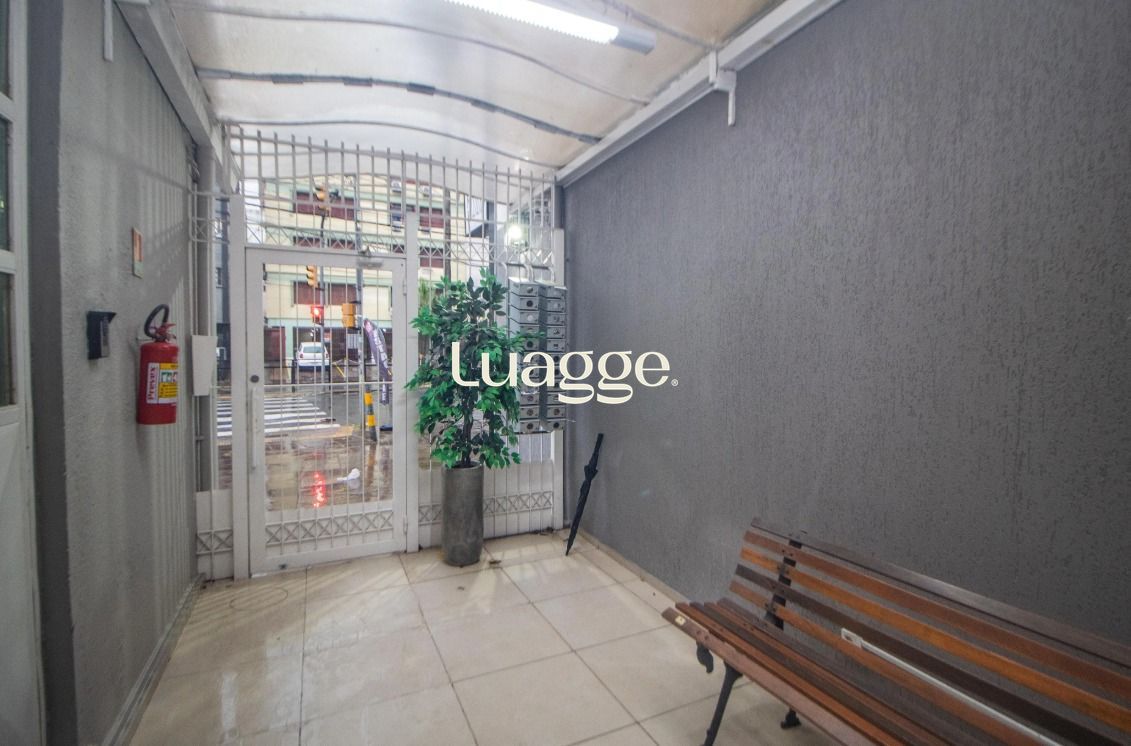 Apartamento, 1 quarto, à venda, 36 m², Menino Deus - Porto Alegre — foto 2