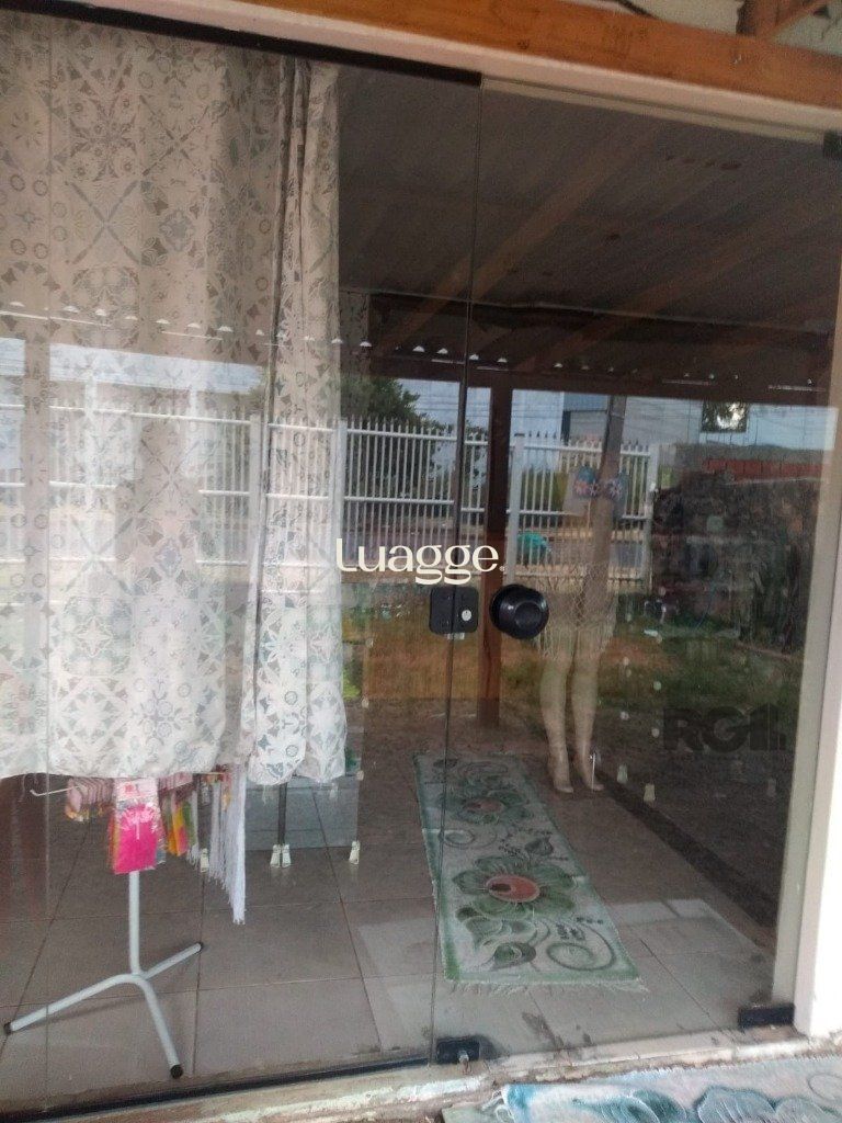 Casa à venda com 2 quartos, 43m² - Foto 2