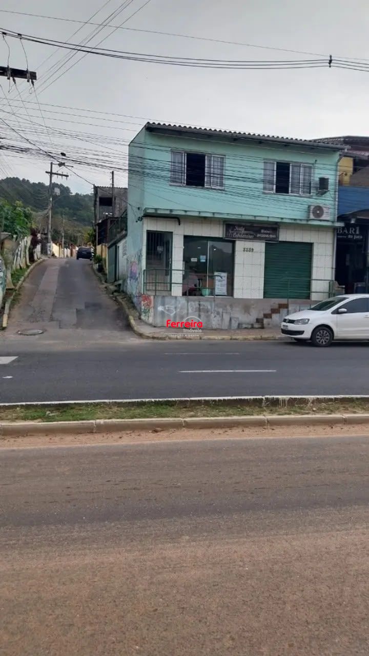Prédio comercial/residencial com 3 dormitórios, garagem coberta no bairro Hípica