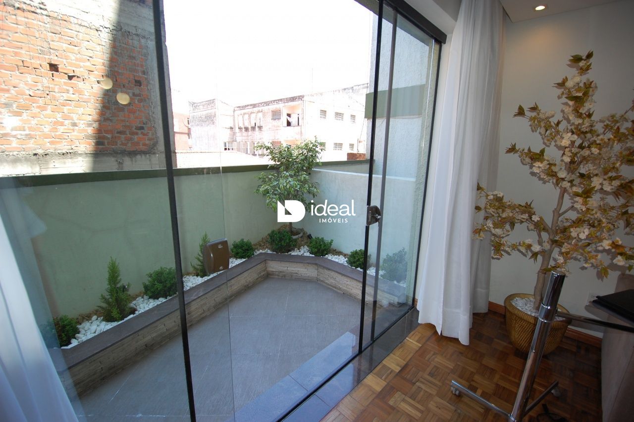 Apartamento de 2 quartos, 159m² no bairro Centro, em Santa Maria | Eu Corretor