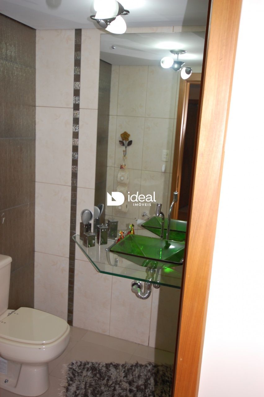 Casa de 5 quartos, 309m² no bairro Nossa Senhora do Rosário, em Santa Maria | Eu Corretor