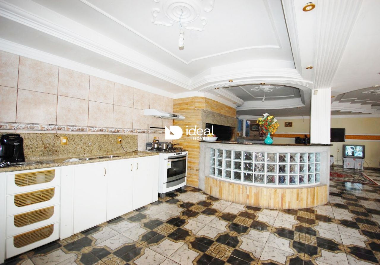 Casa de 5 quartos, 600m² no bairro Camobi, em Santa Maria | Eu Corretor