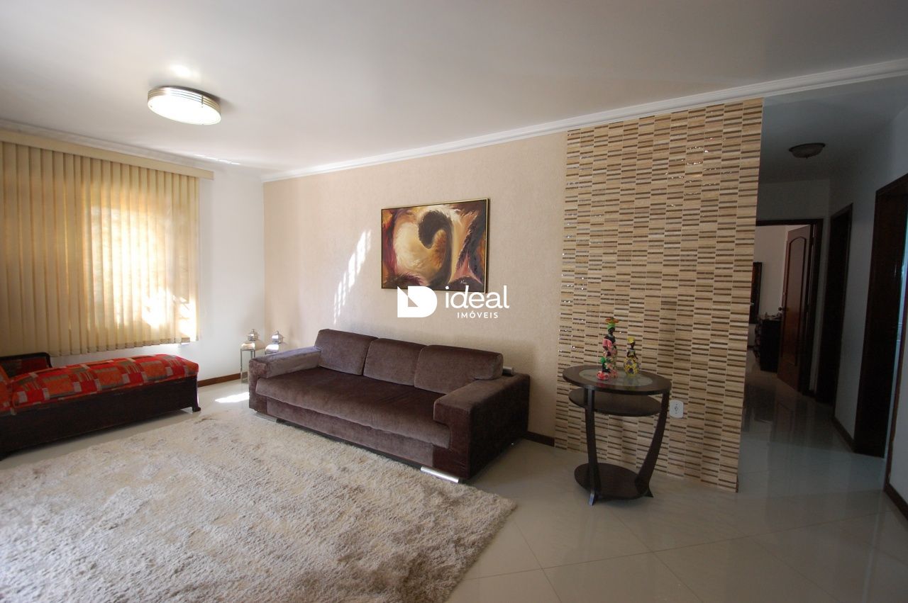 Casa de 4 quartos, 230m² no bairro Dom Antônio Reis, em Santa Maria | Eu Corretor