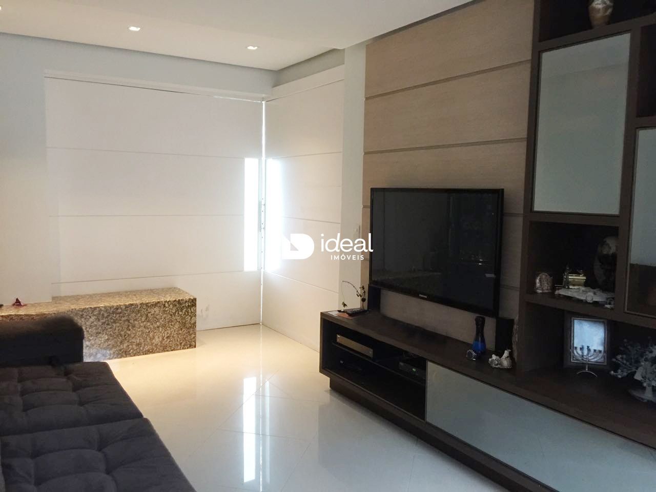 Casa de 4 quartos, 320m² no bairro São José, em Santa Maria | Eu Corretor