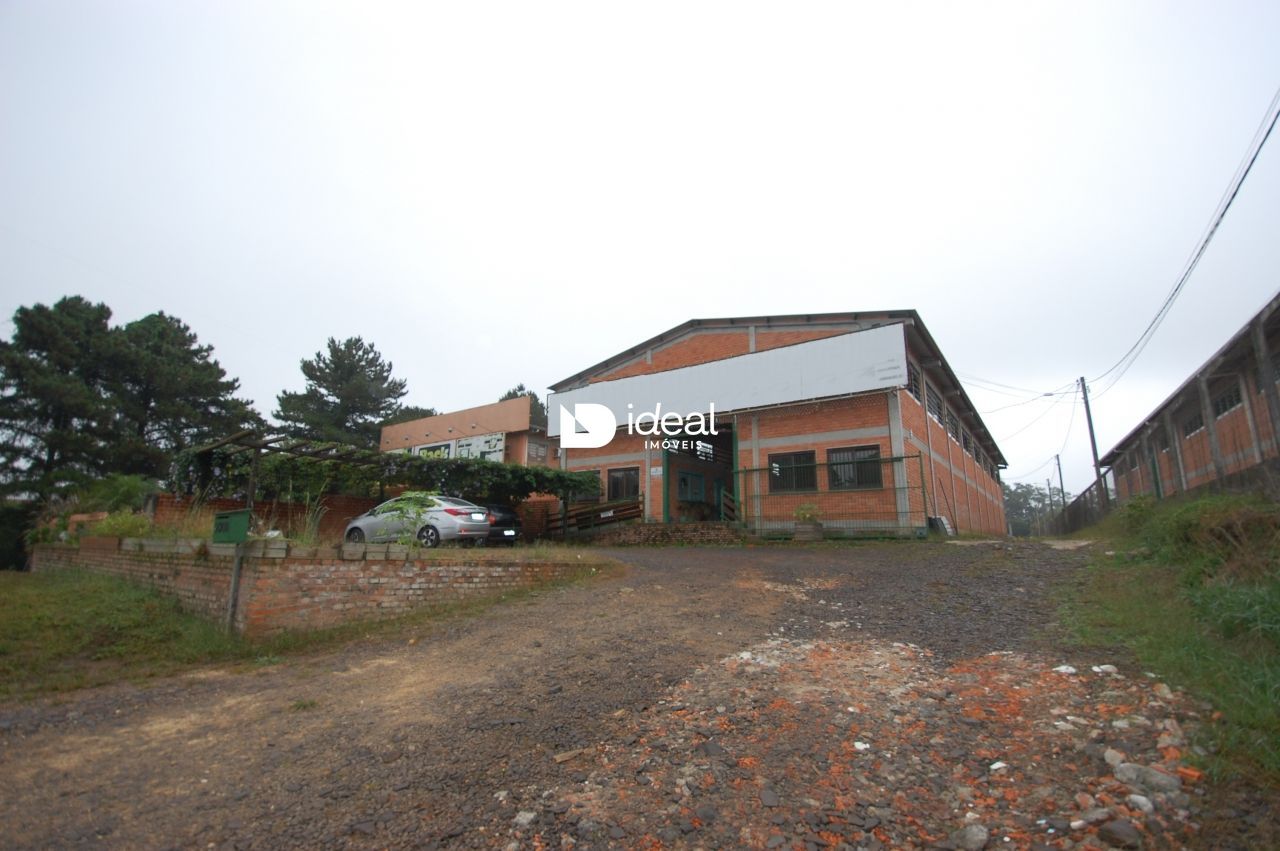 Galpão / Depósito / Armazém de 2 quartos, 740m² no bairro São José, em Santa Maria | Eu Corretor
