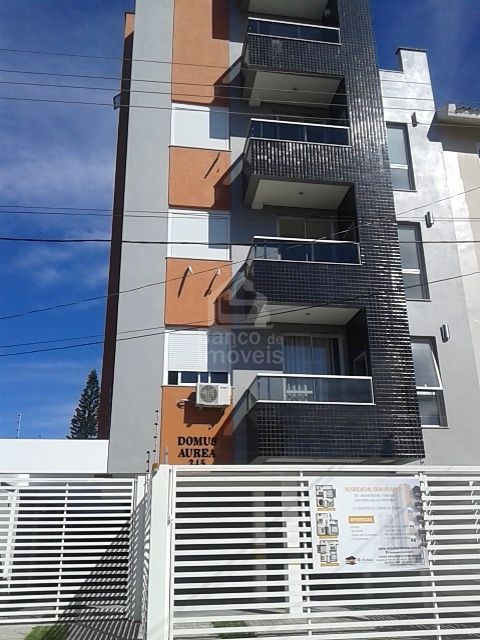 Apartamento para alugar com 2 quartos, 104m² - Foto 1