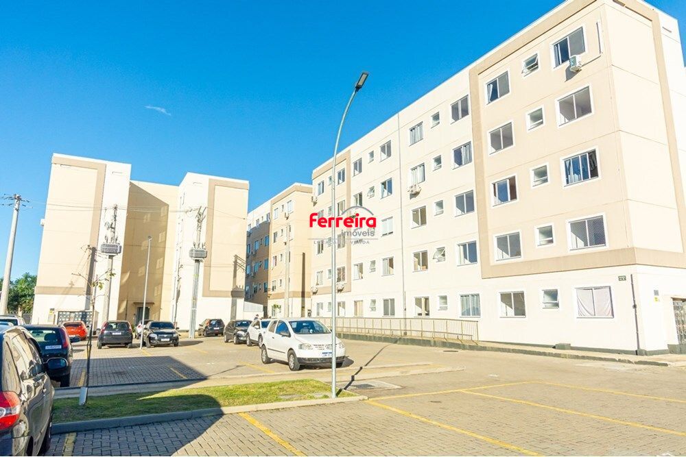 Apartamento com 2 quartos, vaga de garagem e elevador no bairro Estância velha.