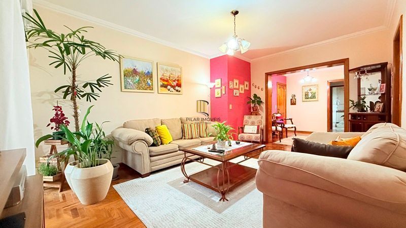 Impecável apartamento com 3 dormitórios , 3 banheiros , 2 vagas cobertas , com 1