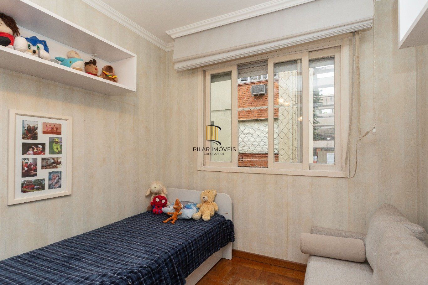 Apartamento com 3 quartos e 1 vaga à venda em Rio Branco, Porto Alegre.