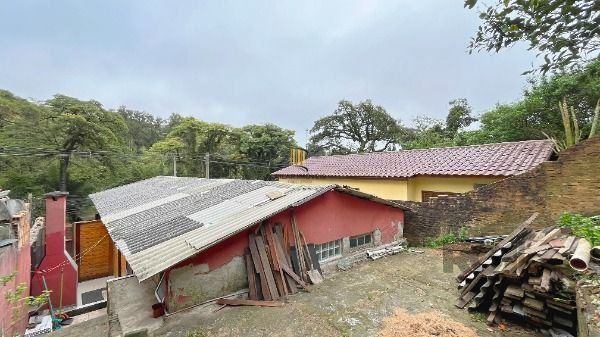 Terreno em Porto Alegre, no bairro Glória, à venda.