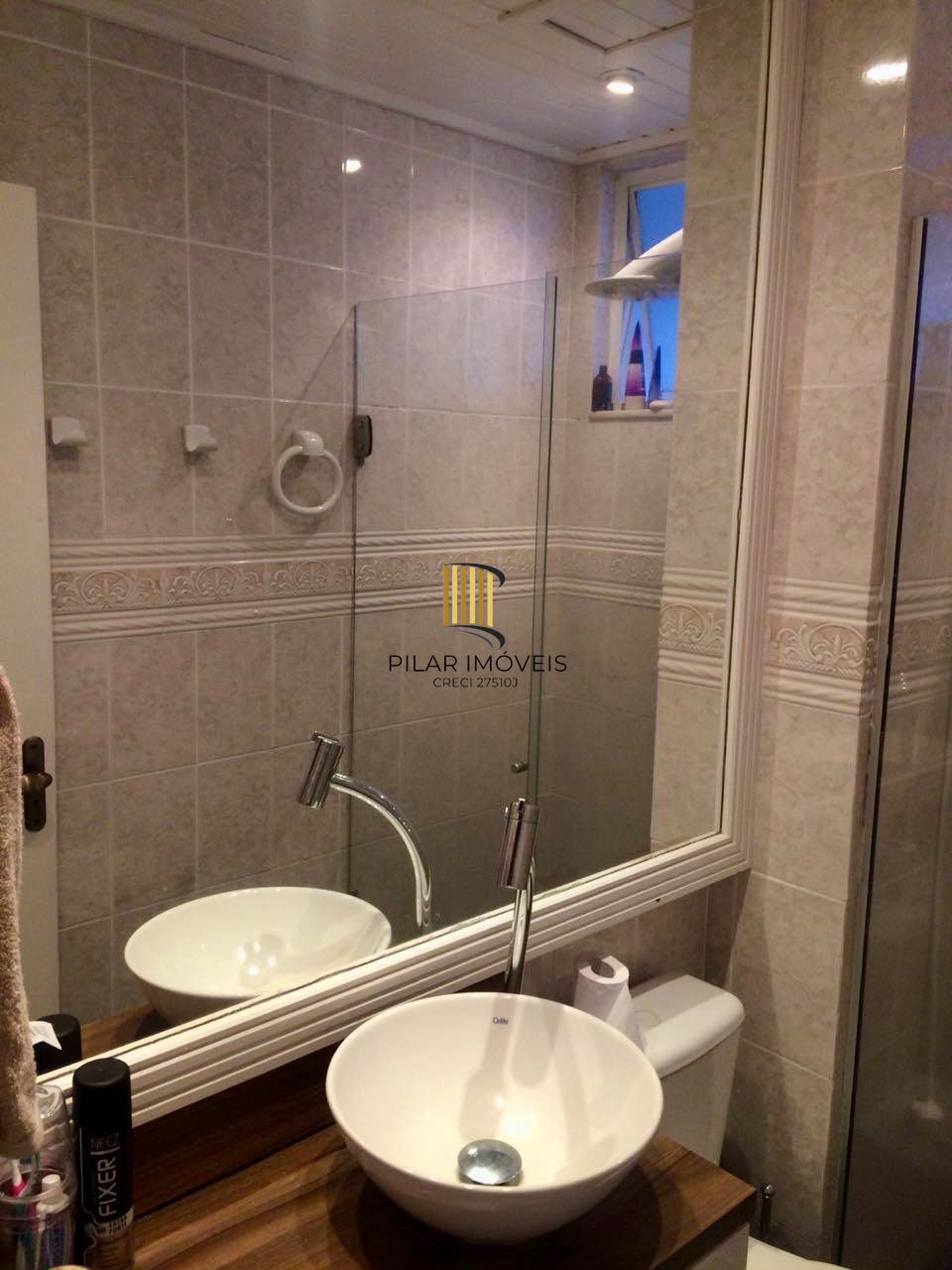 Apartamento 2 dormitório 1 vaga coberta Rua Otávio Santos da Av. Protásio Alves