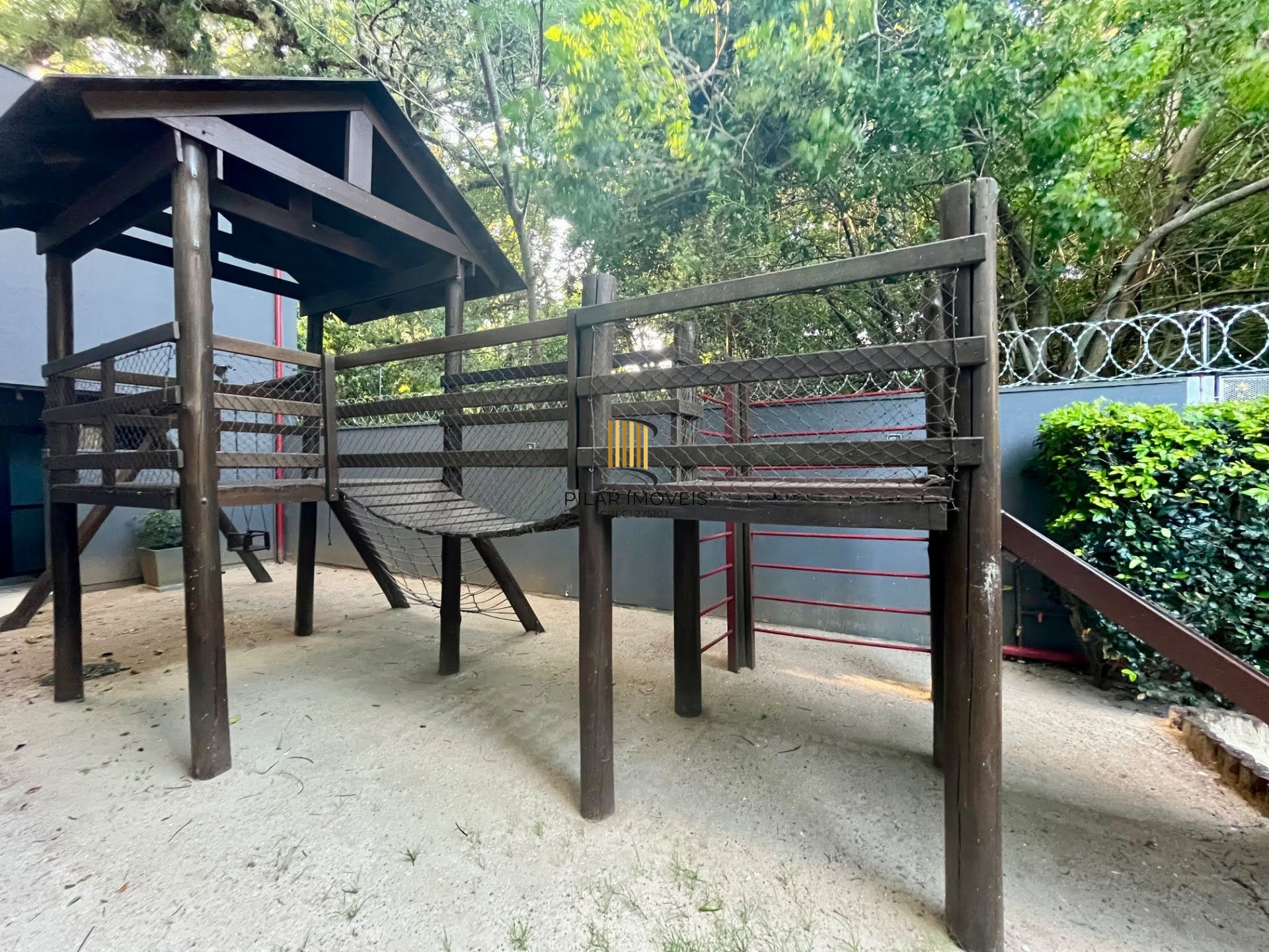 Apartamento 2 Dormitórios Tristeza