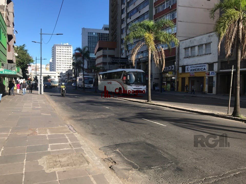 Prédio Comerial no Centro de Porto Alegre — foto 2