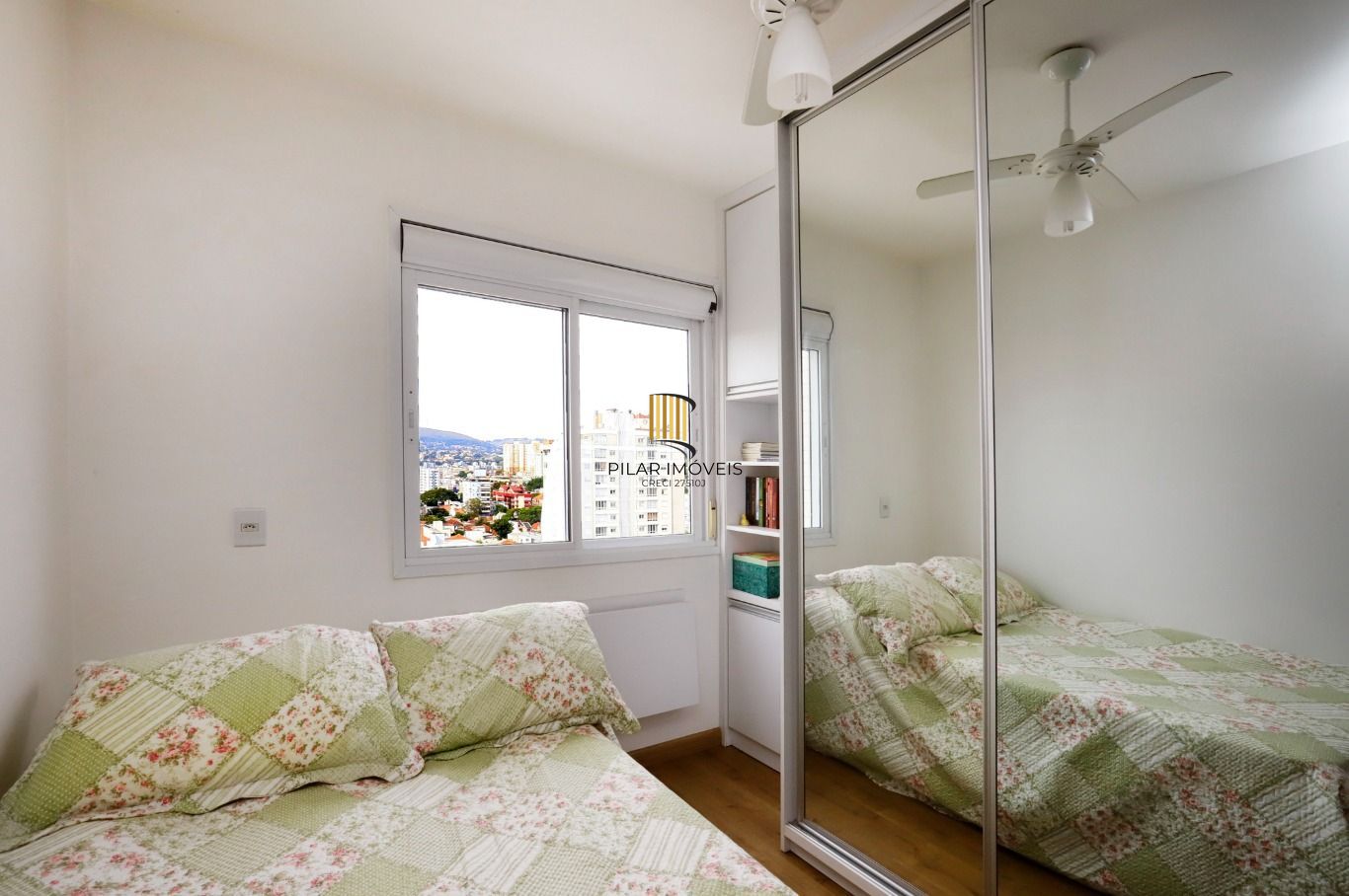 Apartamento com 2 quartos (1suíte) e 2 vagas de garagem no Bairro Santana