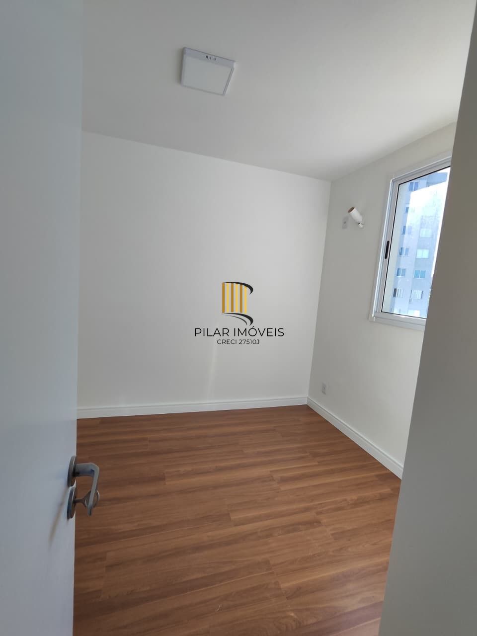 Apartamento com 02 quartos no Bairro Alto Petrópolis e 01 vaga de garagem