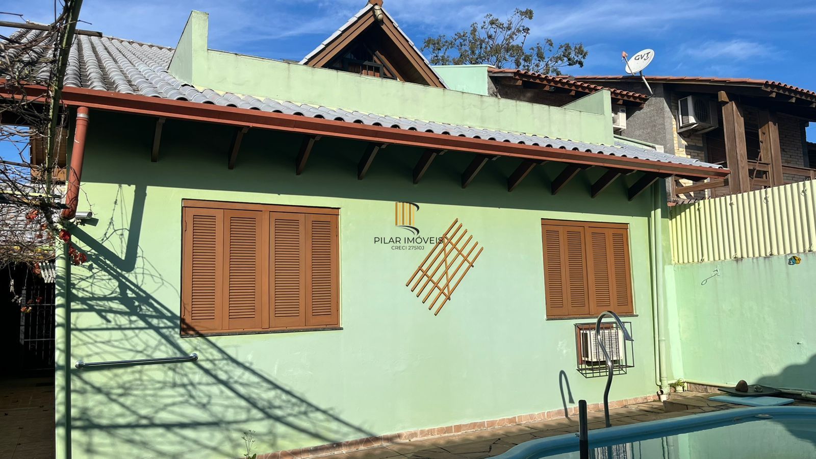 Casa com piscina, Santa Fé, zona Norte de Porto Alegre, Rio Grande do Sul