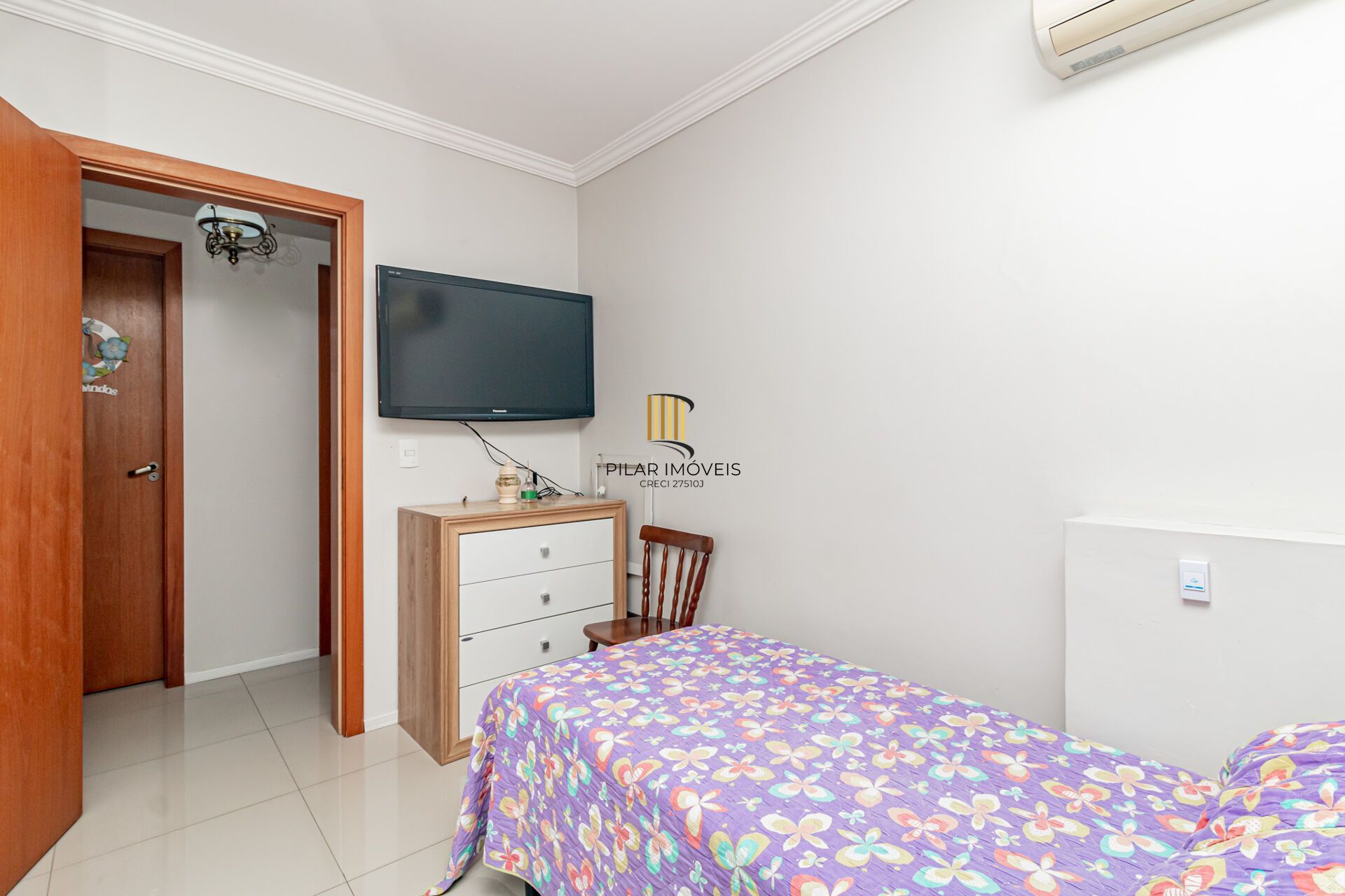 Apartamento à venda no bairro Passo D'areia em Porto Alegre/RS