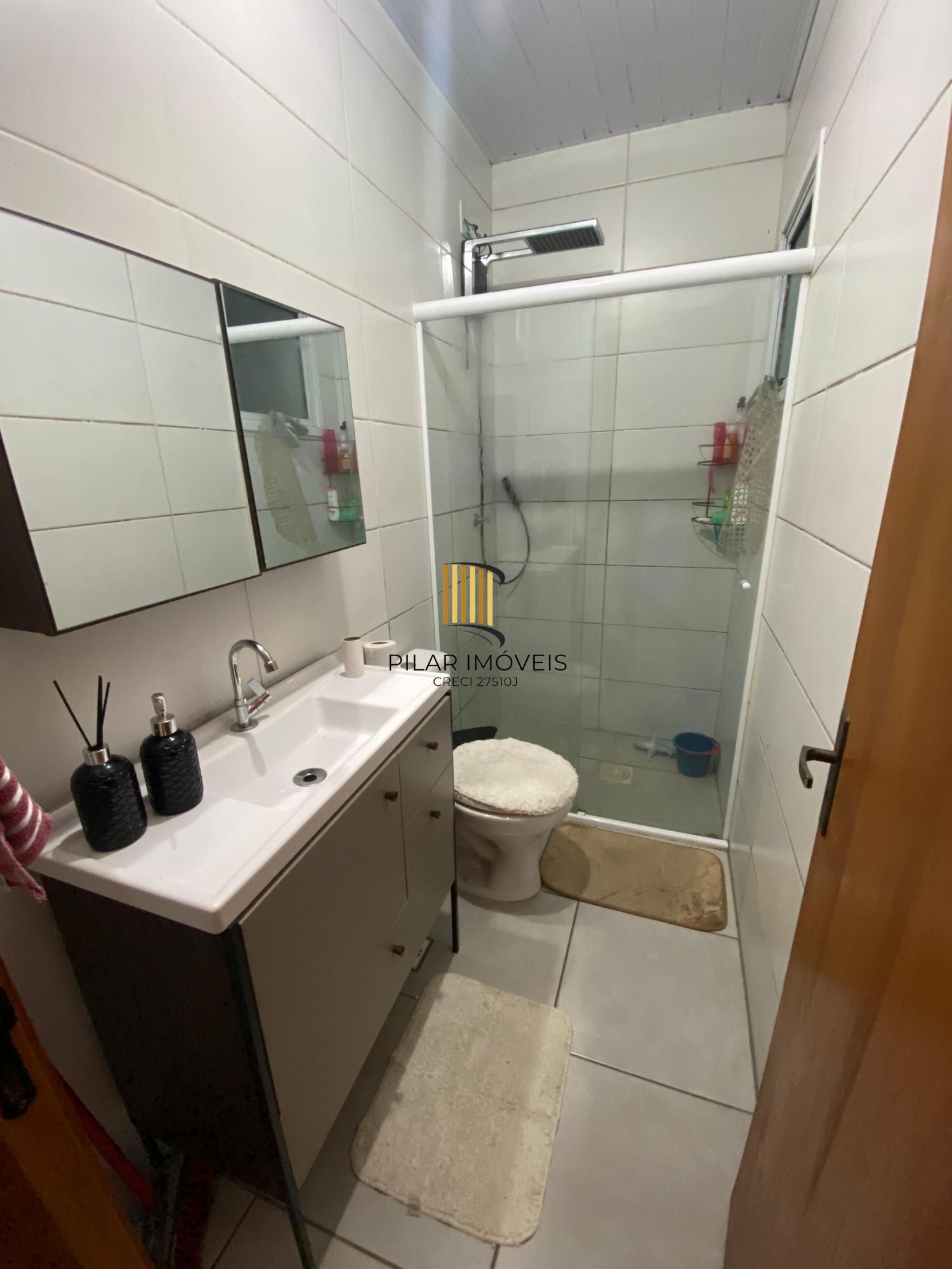 Casa de Condomínio com 1 Quarto e 2 vagas à venda, térreo com 108m² - Formoza