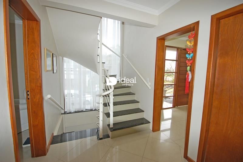 Casa de 4 quartos, 250m² no bairro Nossa Senhora de Lourdes, em Santa Maria | Eu Corretor