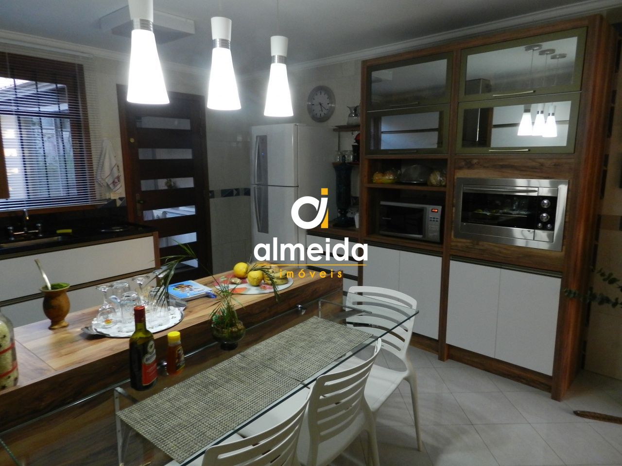 Casa à venda com 4 quartos, 309m² - Foto 18