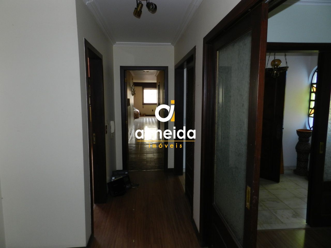 Apartamento à venda com 3 quartos, 270m² - Foto 25